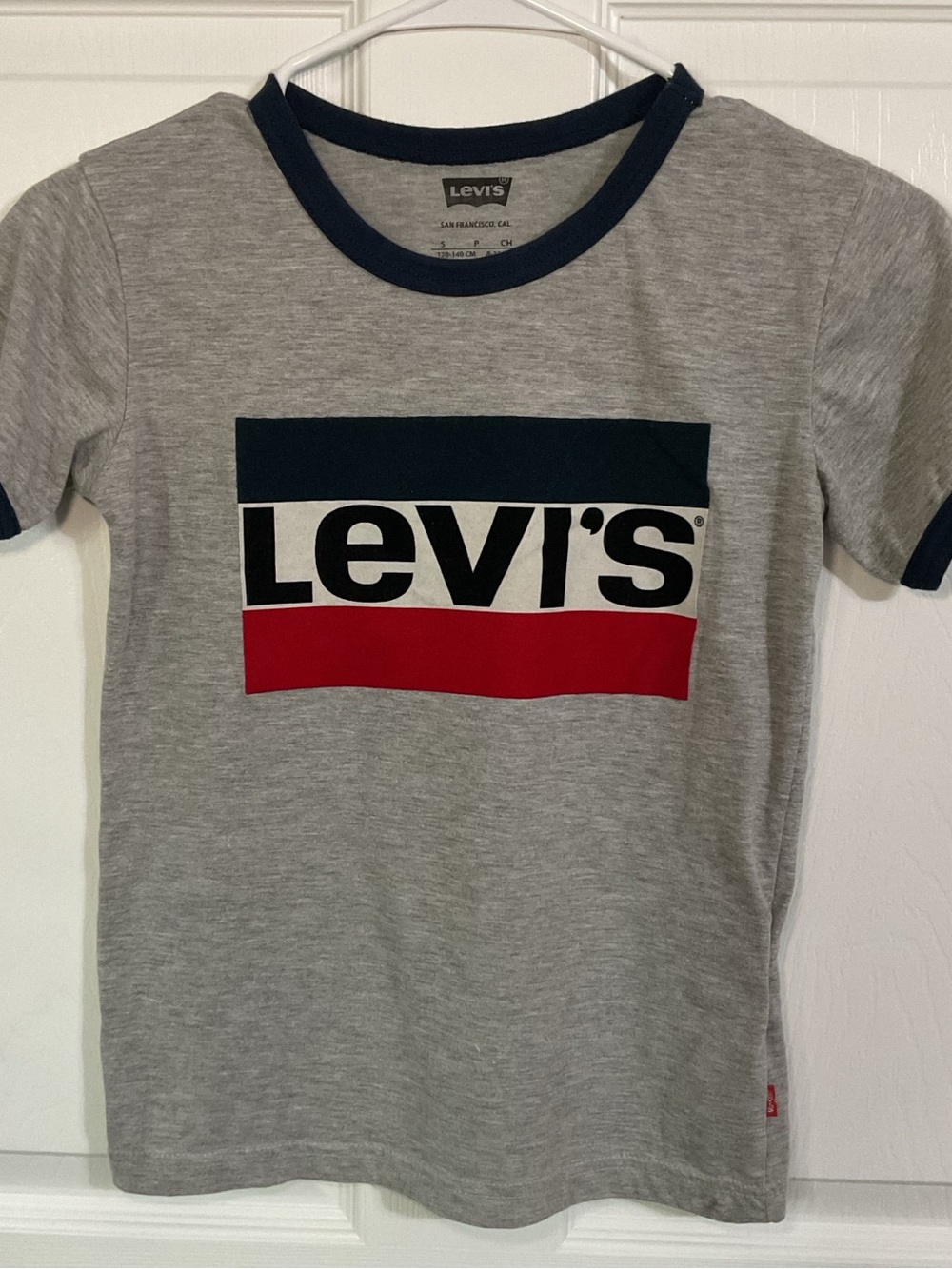 Levi's Grey Tee with Navy Trim and Red Logo Boys Size 8-10